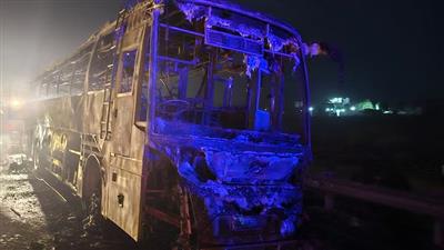Haryana : एक्सप्रेसवे पर श्रद्धालुओं से भरी चलती बस में लगी आग, आठ लोग जिंदा जले; दो दर्जन से अधिक झुलसे