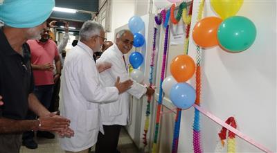 Prof.Vivek Lal, Director PGIMER inaugurates a Clinical Simulator Lab at the Biomedical Instruments and Devices Hub (BID Hub), at PGIMER
