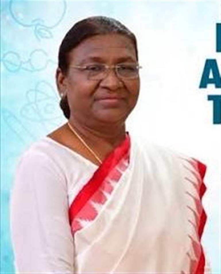 प्रधानमंत्री श्री नरेन्द्र मोदी ने स्काईरूट एयरोस्पेस के पवन चंदाना और नागा भरत डाका से बातचीत की