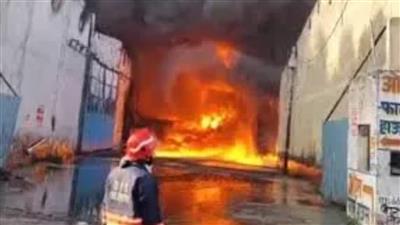 Massive fire in Delhi Haat: 26 shops burnt: दिल्ली हाट में भीषण आग: 26 दुकानें जलकर खाक, सरकार ने दिया मदद और जांच का भरोसा