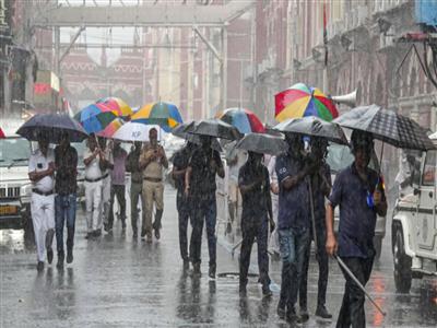 Heavy rain alert: Possibility of devastation in many states: भारी बारिश का अलर्ट: कई राज्यों में तबाही की आशंका, मौसम विभाग की चेतावनी
