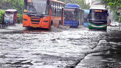 Storm and rain alert in 25 states: देश के 25 राज्यों में आंधी-तूफान और बारिश का अलर्ट, दिल्ली-एनसीआर में फ्लाइट्स प्रभावित, तापमान में गिरावट तारीख