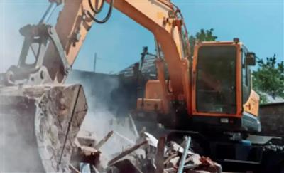 Bhopal: Bulldozer runs on restaurant of gang that raped people under influence of drugs: भोपाल: नशे में धुत कर रेप करने वाले गिरोह के रेस्टोरेंट पर चला बुलडोजर, प्रशासन की बड़ी कार्रवाई