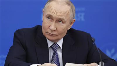 Russia shows diplomatic stance: रूस ने दिखाया कूटनीतिक रुख: राष्ट्रपति पुतिन ने यूक्रेन से बिना शर्त बातचीत का दिया प्रस्ताव