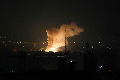 Israel-Iran Conflict Live: ईरान के परमाणु ठिकानों पर इजरायल का बड़ा हमला, अमेरिका ने झाड़ा पल्ला, बोला- हम शामिल नहीं