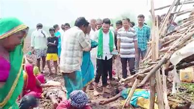 तेलंगाना में आकाशीय बिजली बनी कहर: खेतों में काम कर रहे 6 किसानों की मौत, कई घायल