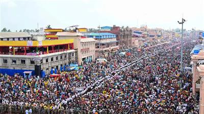 Stampede in Puri Rath Yatra! Lord Balabhadra's chariot stuck, 600+ devotees injured: पुरी रथ यात्रा में भगदड़! भगवान बलभद्र का रथ फंसा, 600+ श्रद्धालु घायल