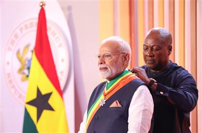 घाना की संसद में गूंजा भारत का लोकतंत्र! पीएम मोदी ने रचा इतिहास