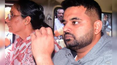 Deve Gowda's grandson Prajwal Revanna sentenced to life imprisonment in rape case: देवेगौड़ा के पोते प्रज्वल रेवन्ना को बलात्कार मामले में उम्रकैद, अदालत ने 11 लाख रुपये जुर्माना भी लगाया