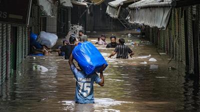 Yamuna's furious form in Delhi: दिल्ली में यमुना का रौद्र रूप, 15 साल का रिकॉर्ड टूटा; आज लाल किले तक पहुंच सकता है पानी