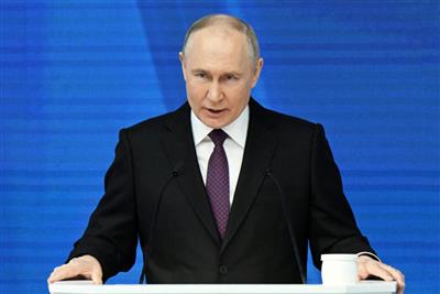 Putin's strict warning: पुतिन की सख्त चेतावनी: बातचीत से युद्ध खत्म करो वरना ताकत से निपटेंगे, अमेरिका का दबाव बेअसर