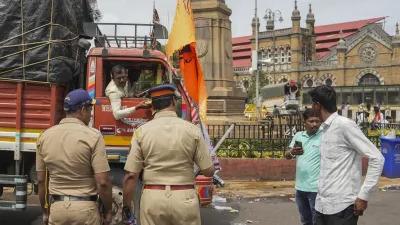 Terrorist attack threat in Mumbai, claim of bombs being placed in 34 vehicles: मुंबई में आतंकी हमले की धमकी, 34 गाड़ियों में बम रखने का दावा