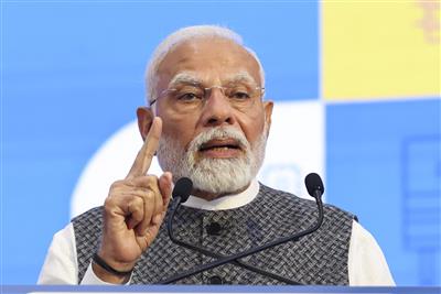“Make festivals special, make the country self-reliant” – PM Modi appeals to buy indigenous products: “त्योहारों को बनाएं खास, देश को बनाएं आत्मनिर्भर” — पीएम मोदी ने स्वदेशी उत्पाद खरीदने की अपील की