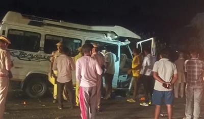 जोधपुर सड़क हादसा: रात का सन्नाटा टूटा चीखों से, ट्रेलर में घुसी बस, 18 लोगों की दर्दनाक मौत