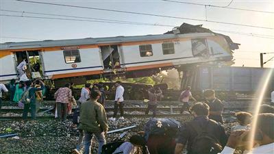 Bilaspur train accident kills 11, injures 20 passengers; बिलासपुर ट्रेन हादसे में 11 की मौत, 20 यात्री घायल—रेल मंत्रालय ने जांच के दिए आदेश