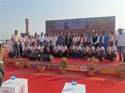 काशी तमिल सांस्कृतिक सेतु को साकार करता ‘ऋषि अगस्त्य वाहन अभियान’ काशी पहुंचा, नमो घाट पर हुआ भव्य स्वागत