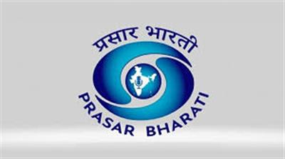 प्रसार भारती ने डिजिटल-फर्स्ट कंटेंट रणनीति अपनाई; वेव्स ओटीटी और पे-पर-व्यू फ्रेमवर्क ने विशेष रूप से युवाओं के बीच इस बदलाव का नेतृत्व किया