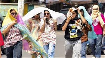 होली से पहले ही ‘हीट अलर्ट’! दिल्ली-NCR में 34°C तक चढ़ेगा पारा, IMD की चेतावनी