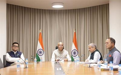 केन्द्रीय शिक्षा मंत्री ने नई दिल्ली में “सबका साथ, सबका विकास-लोगों की आकांक्षाओं को पूरा करना” विषय पर आयोजित पोस्ट-बजट वेबिनार के समापन सत्र को संबोधित किया