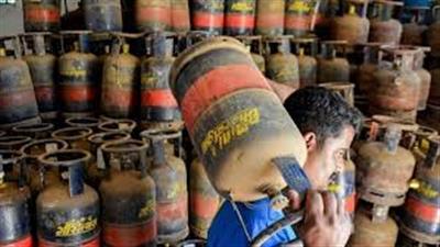 गैस की किल्लत जारी: व्यावसायिक उपभोक्ताओं को सीमित सप्लाई, बढ़ी मुश्किलें