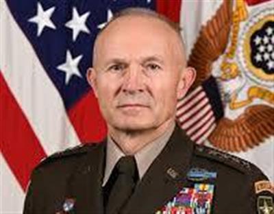 अमेरिका में बड़ा झटका: सेना प्रमुख को समय से पहले हटाया, उठे कई सवाल