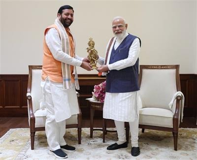 हरियाणा के मुख्यमंत्री ने प्रधानमंत्री से मुलाकात की
