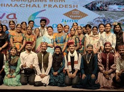 हिमाचल प्रदेश के प्रतिनिधिमंडल ने 'युवा संगम' के छठे चरण के तहत पुडुचेरी का दौरा किया; उप-राज्यपाल श्री के. कैलाशनाथन से बातचीत की