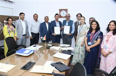 आईसीएमआर ने कैंसर और संक्रामक रोग समाधानों में प्रगति के लिए तीन स्वदेशी जैव चिकित्सा प्रौद्योगिकियों का हस्तांतरण किया