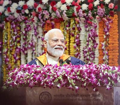 प्रधानमंत्री श्री नरेन्द्र मोदी ने आईआईटी दिल्ली के 57वें दीक्षांत समारोह को संबोधित किया