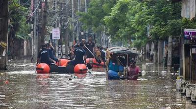 असम में बाढ़ का तांडव: 100 मौतें, सवा लाख जिंदगियां तबाह, फिर भी नहीं थम रहा पानी का कहर ! 