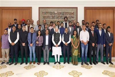 प्रधानमंत्री ने अंतरिक्ष स्टार्टअप्स के मुख्‍य कार्यकारी अधिकारियों और संस्थापकों के साथ संवाद किया